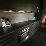Rukan Kelotar ヴィラ