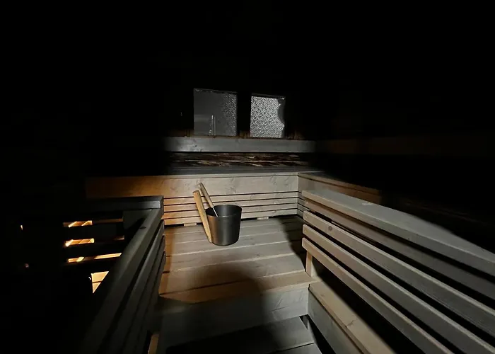 فيلة Rukan Kelotar *